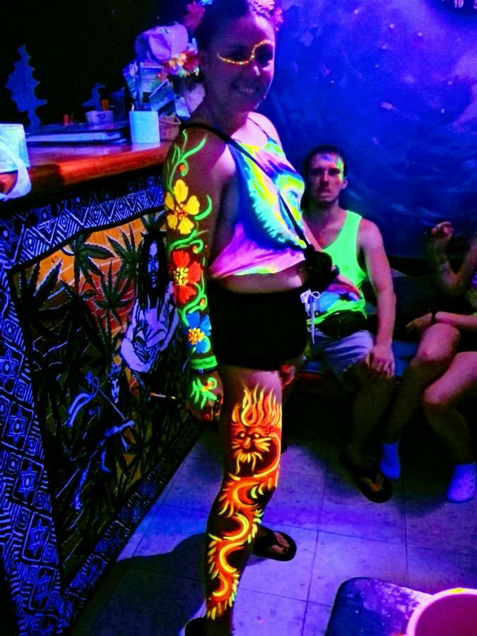 K&M House Apartman Hatrin Kültér fotó
