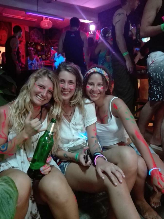 K&M House Apartman Hatrin Kültér fotó
