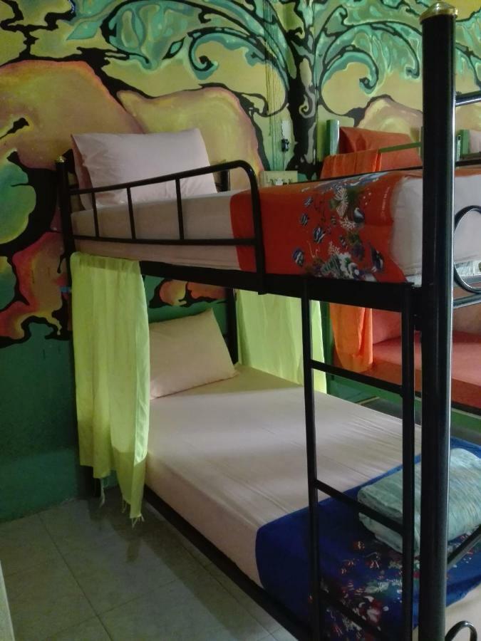 K&M House Apartman Hatrin Kültér fotó